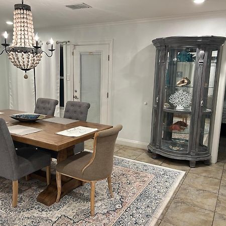 4/3 Home Centrally Located, Beach, Casino, Airport, Dining, Golfing, Shopping, Entertainment Gulfport Exterior foto