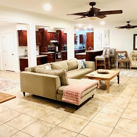 4/3 Home Centrally Located, Beach, Casino, Airport, Dining, Golfing, Shopping, Entertainment Gulfport Exterior foto